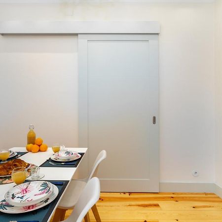Whome Luxury Stay In Prime Location W/ Ac, Lift & Private Patio Lizbona Zewnętrze zdjęcie