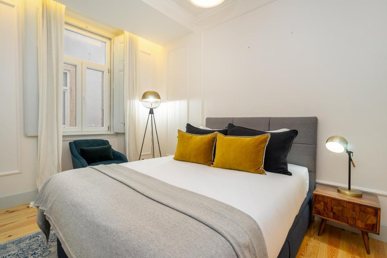 Whome Luxury Stay In Prime Location W/ Ac, Lift & Private Patio Lizbona Zewnętrze zdjęcie