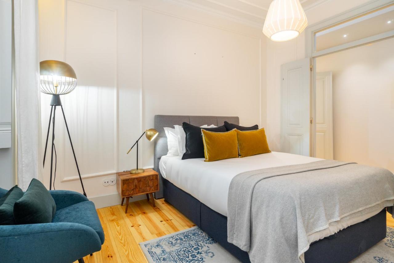 Whome Luxury Stay In Prime Location W/ Ac, Lift & Private Patio Lizbona Zewnętrze zdjęcie
